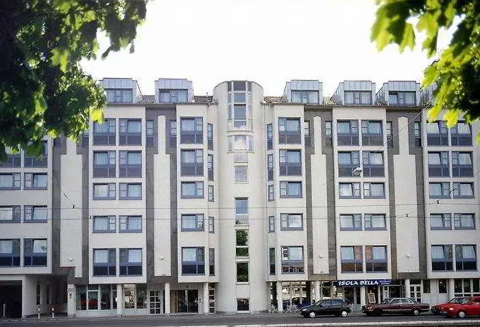 Ξενοδοχείο Europa 4*