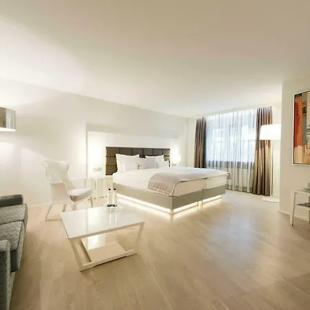 Europa 4* Munich